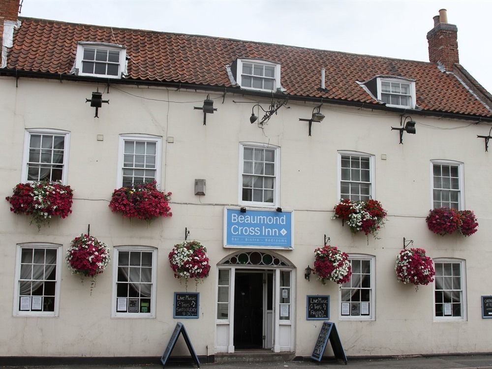 Beaumond Cross Inn Newark-on-Trent  Exterior photo